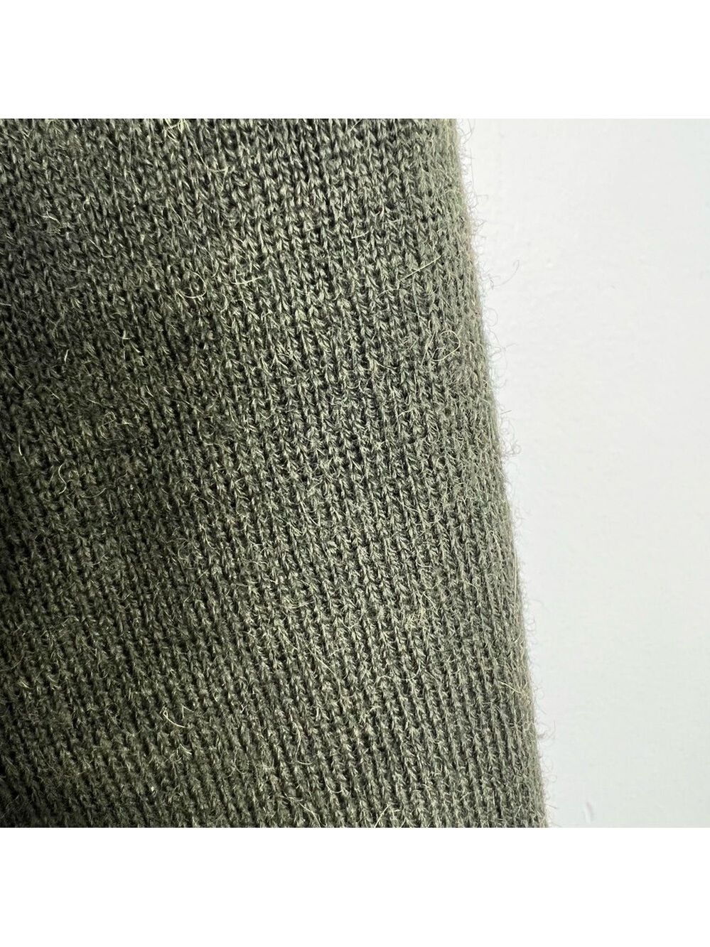 SOLD Rydale UK hunter green wool blend tan suede detail crew neck sweater XXL - Picture 9 of 13